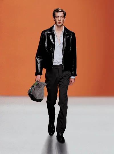 Look 18